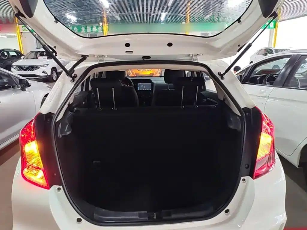 Honda Fit 2018 1.5L CVT Comfort Edition — миниатюра 19