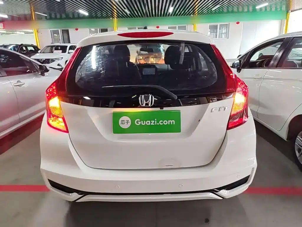 Honda Fit 2018 1.5L CVT Comfort Edition — миниатюра 6