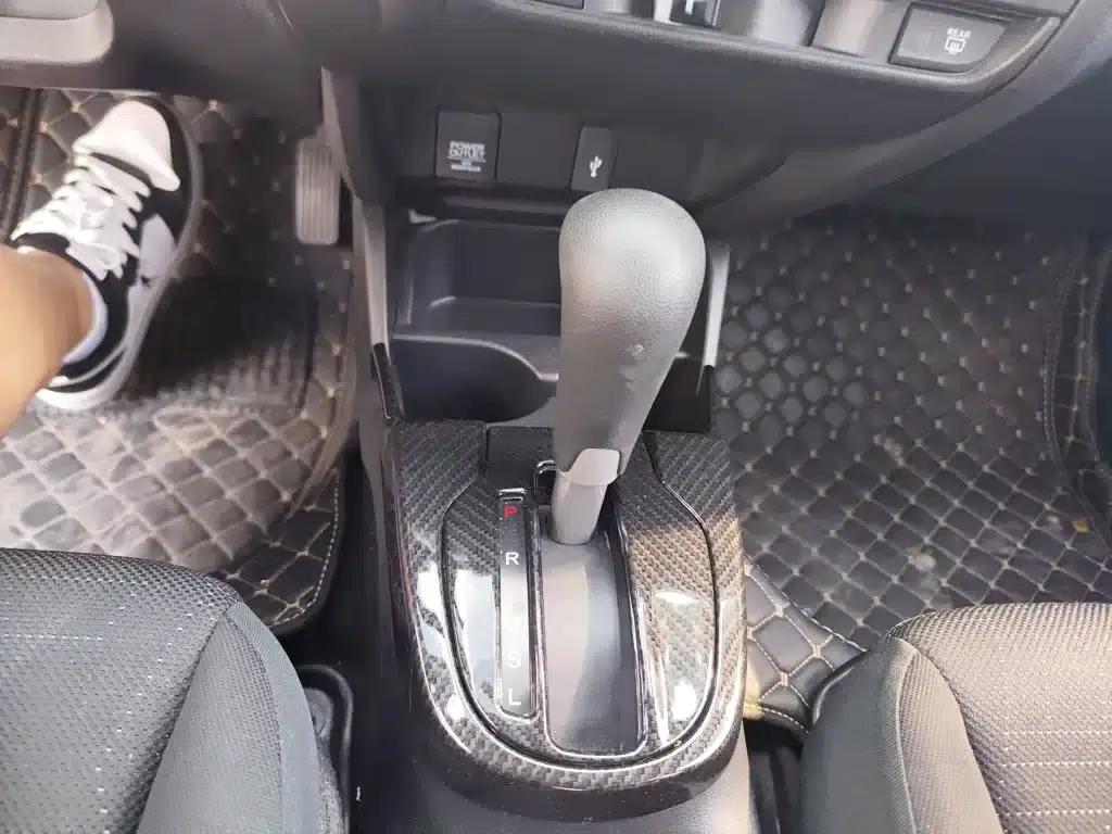 Honda Fit 2018 1.5L CVT Comfort Sunroof Edition — миниатюра 13