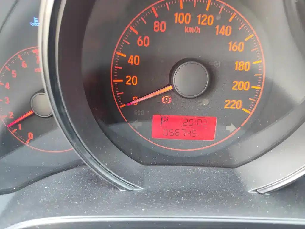 Honda Fit 2018 1.5L CVT Comfort Sunroof Edition — миниатюра 3