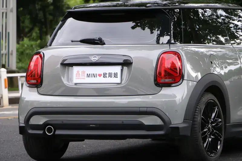 MINI 2022 Facelift 1.5T COOPER Classic — миниатюра 6