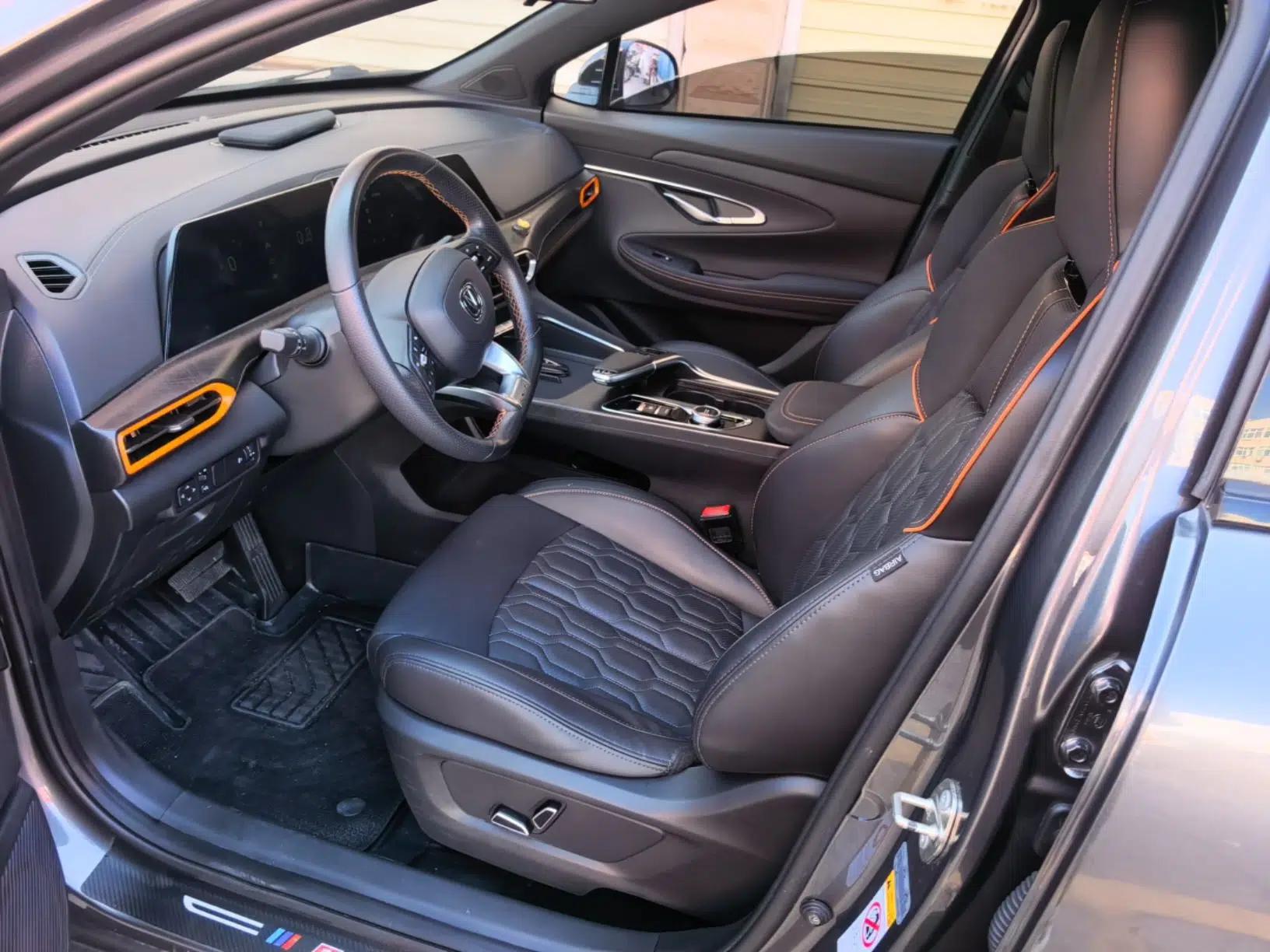 CHANGAN UNI-T 2022 1.5T Prestige Version — миниатюра 26