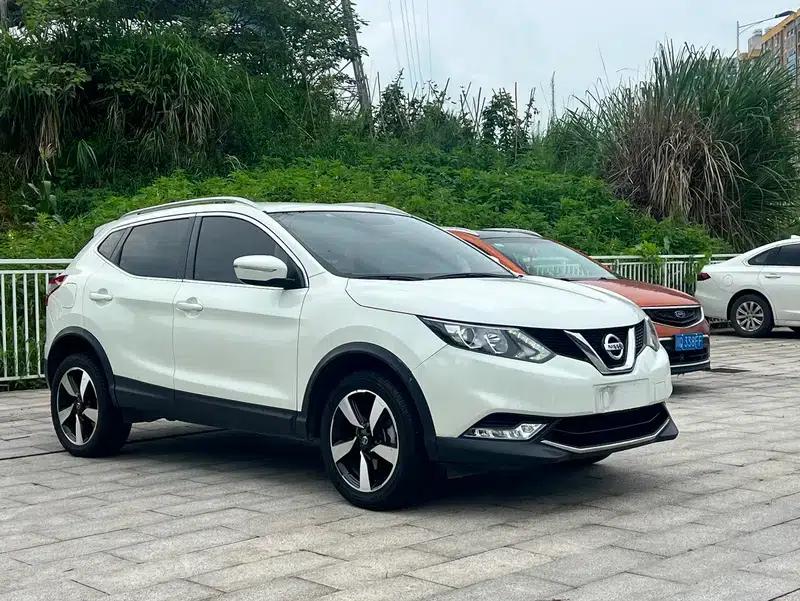 Nissan Qashqai 2019 2.0L CVT Smart Edition — миниатюра 3