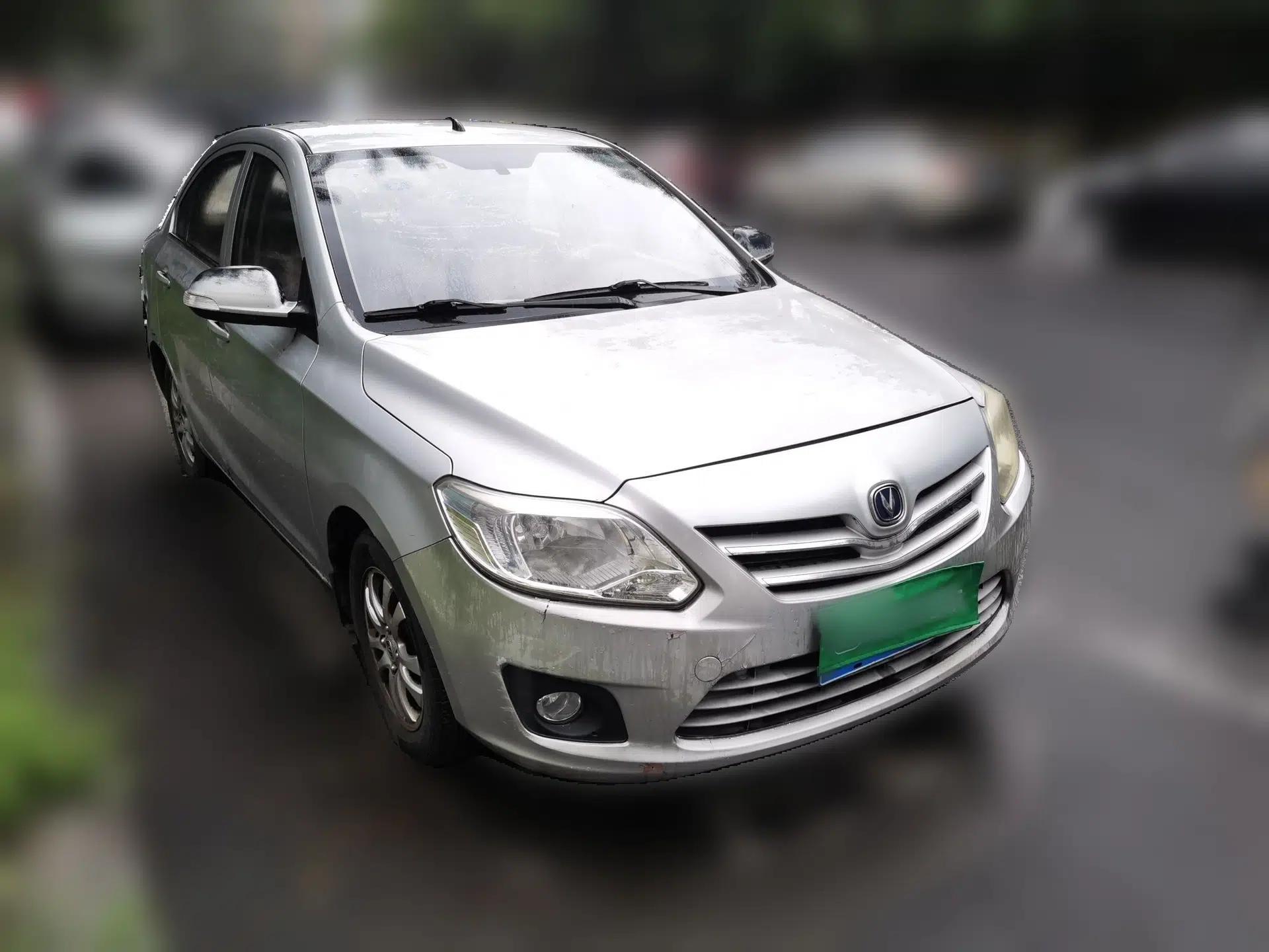 CHANGAN Alsvin V3 2012 1.3L Manual Standard Edition — миниатюра 3