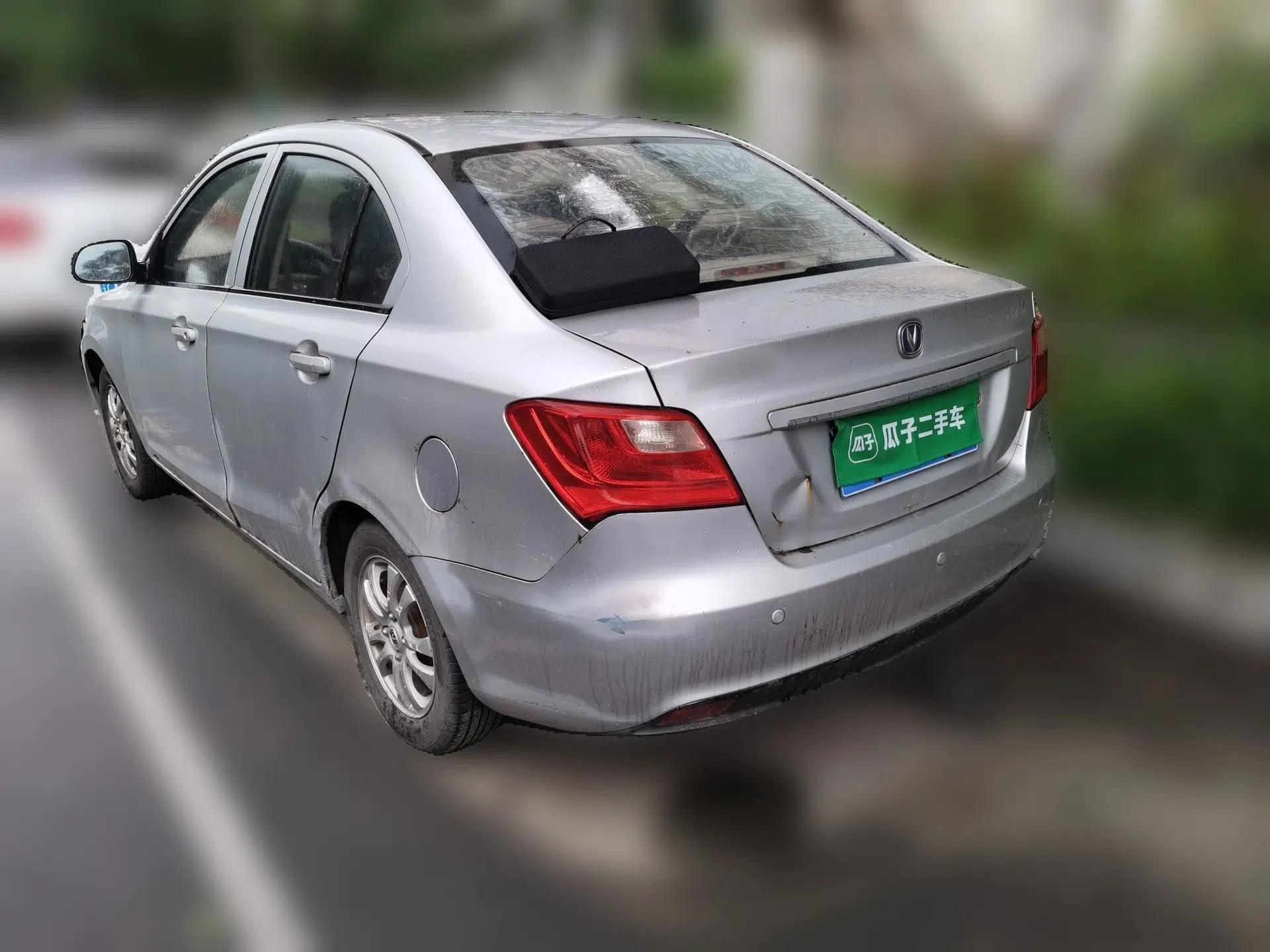 CHANGAN Alsvin V3 2012 1.3L Manual Standard Edition — миниатюра 4