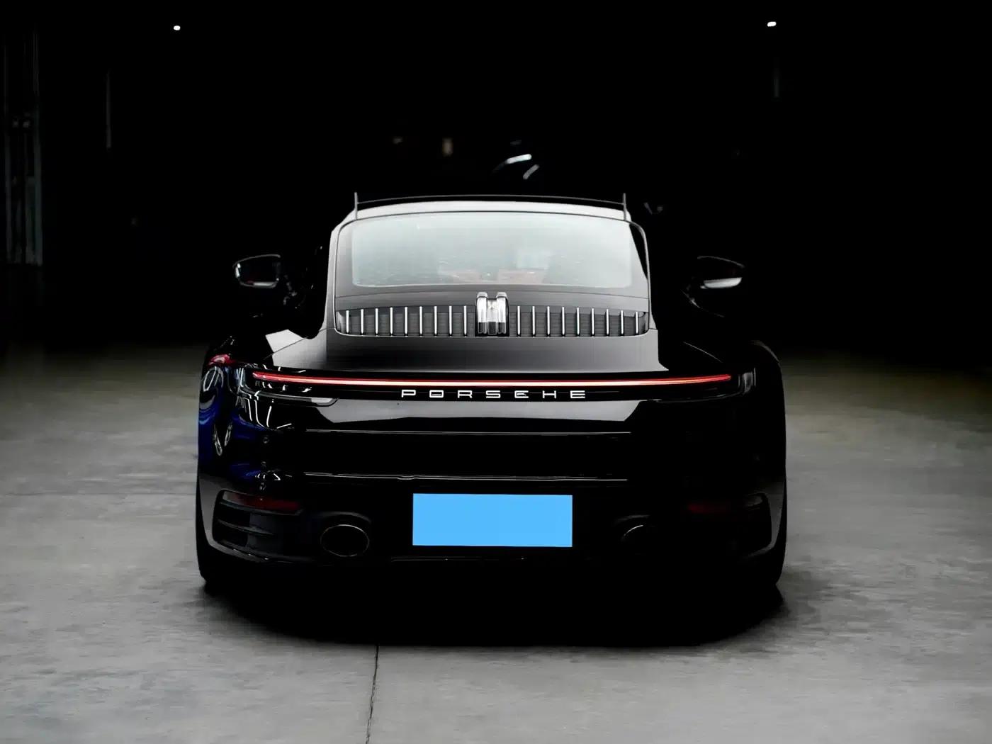 2022 Porsche 911 Carrera 4 3.0T — миниатюра 6