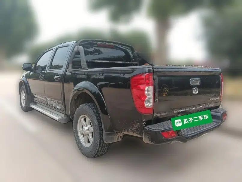 Great Wall Wingle 5 2017 2.0T European Version Diesel Two-Wheel Drive Elite Plus Big Double-Cab GW4D20D — миниатюра 4