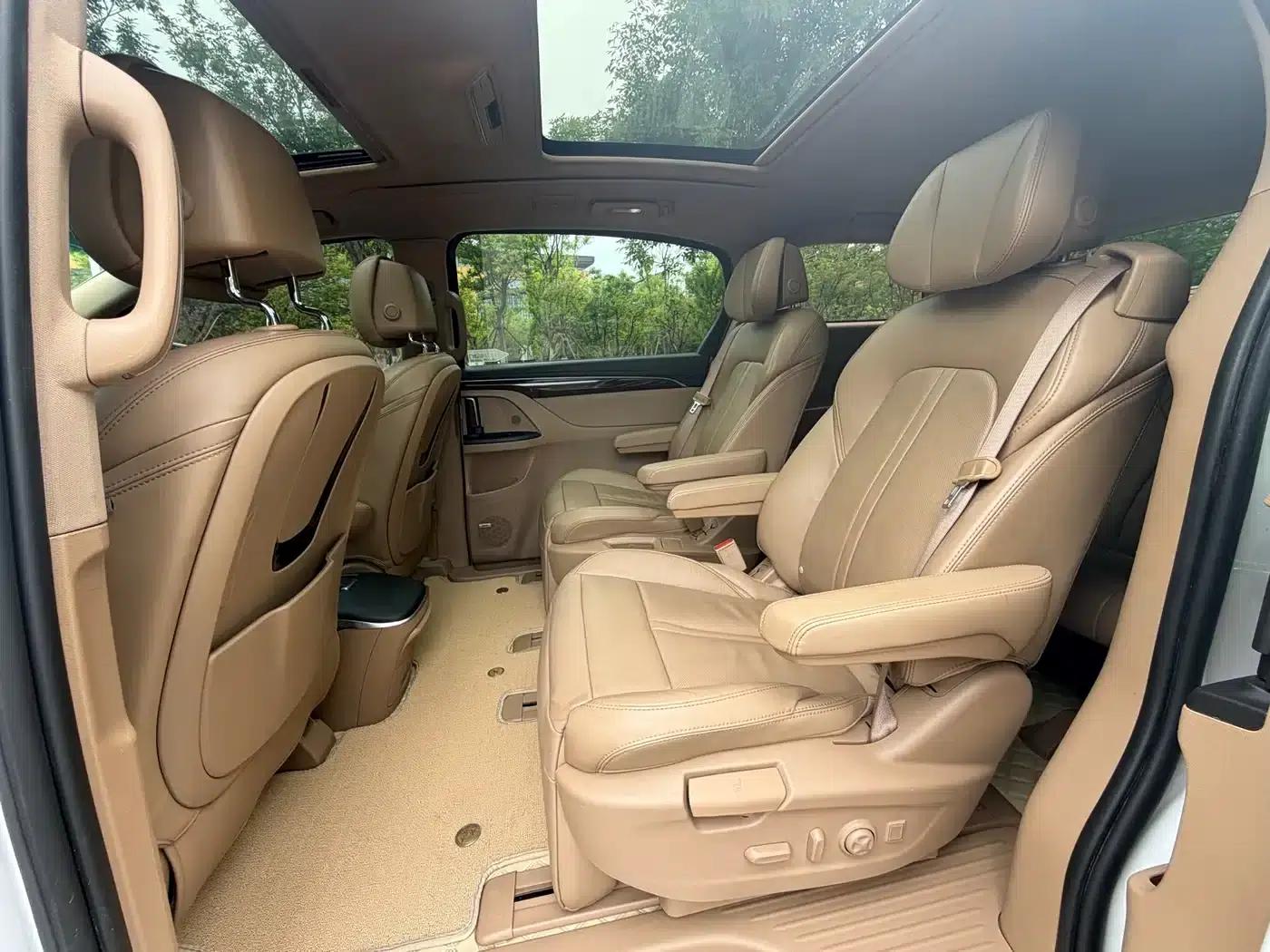 Buick GL8 2021 ES Avantgarde 653T Flagship Edition — миниатюра 6