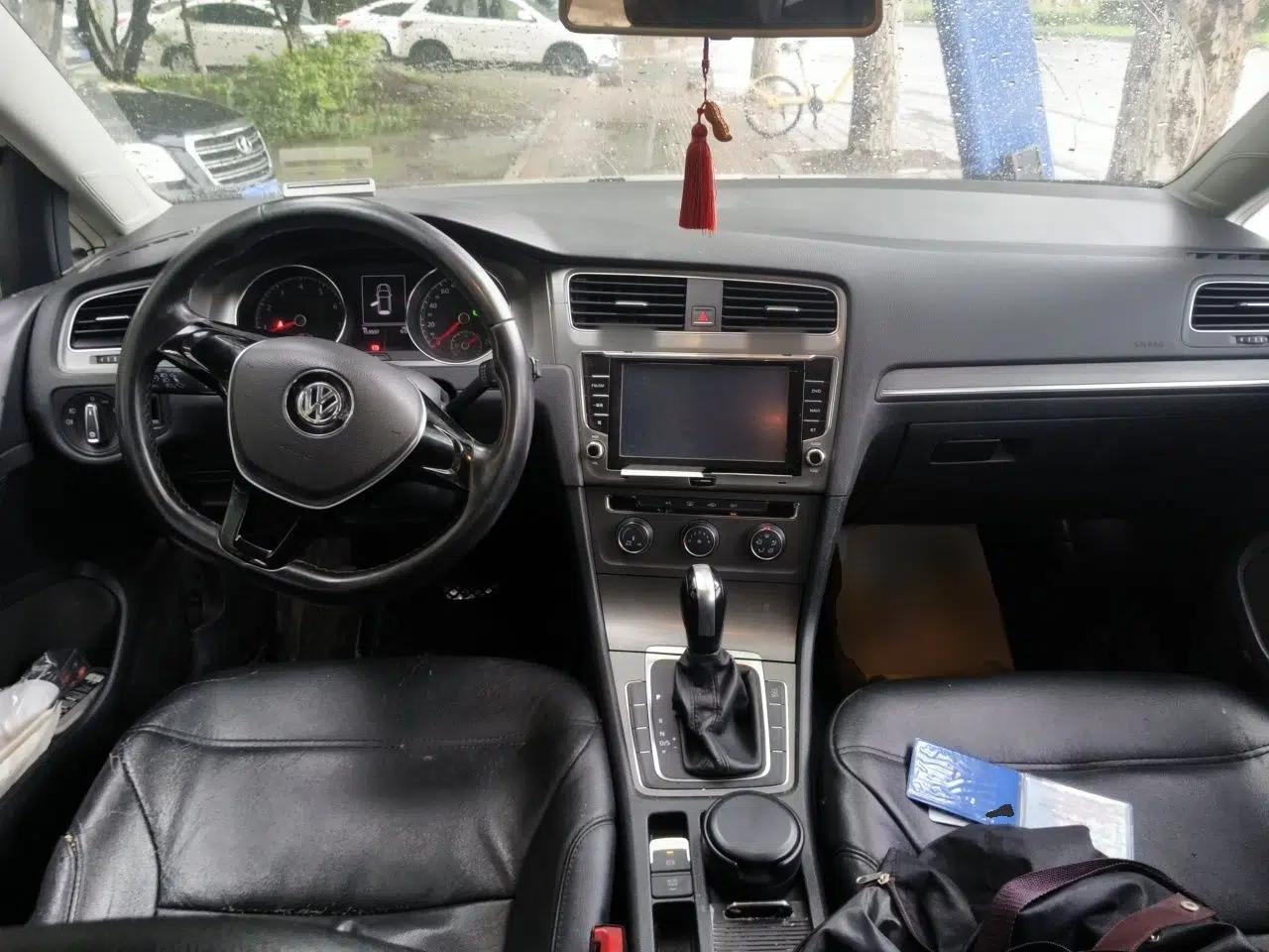 Volkswagen Golf 2014 1.4TSI Automatic Comfort Model — миниатюра 9