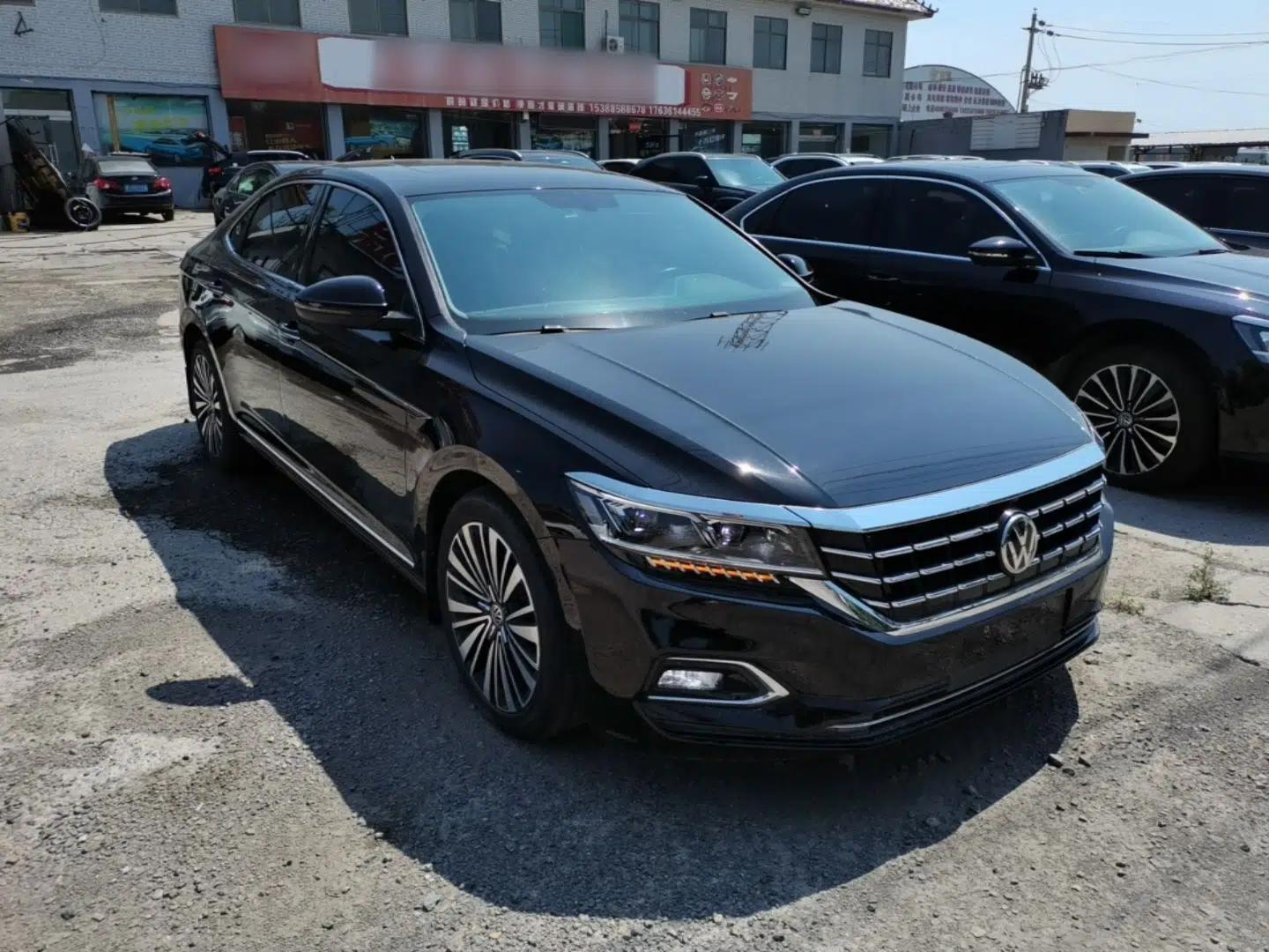 Volkswagen Passat 2019 330TSI Luxury Edition China VI Standard — миниатюра 3