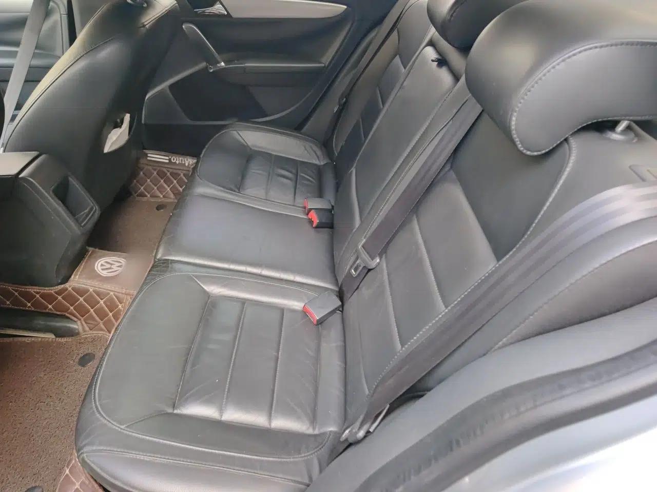 Volkswagen Lavida 2013 Restyled Classic 1.6L Manual Comfort Edition — миниатюра 17