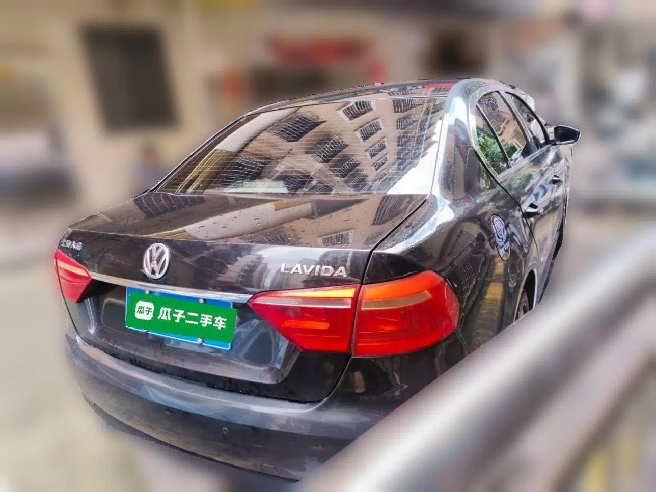 Volkswagen Lavida 2013 Restyled Classic 1.6L Automatic Comfort Edition — миниатюра 6