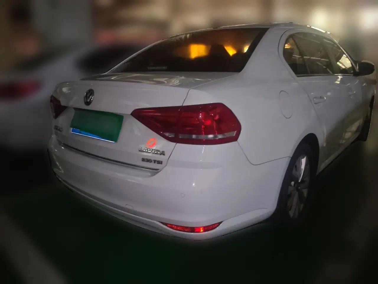Volkswagen Lavida 2017 230TSI DSG Comfort Edition — миниатюра 6