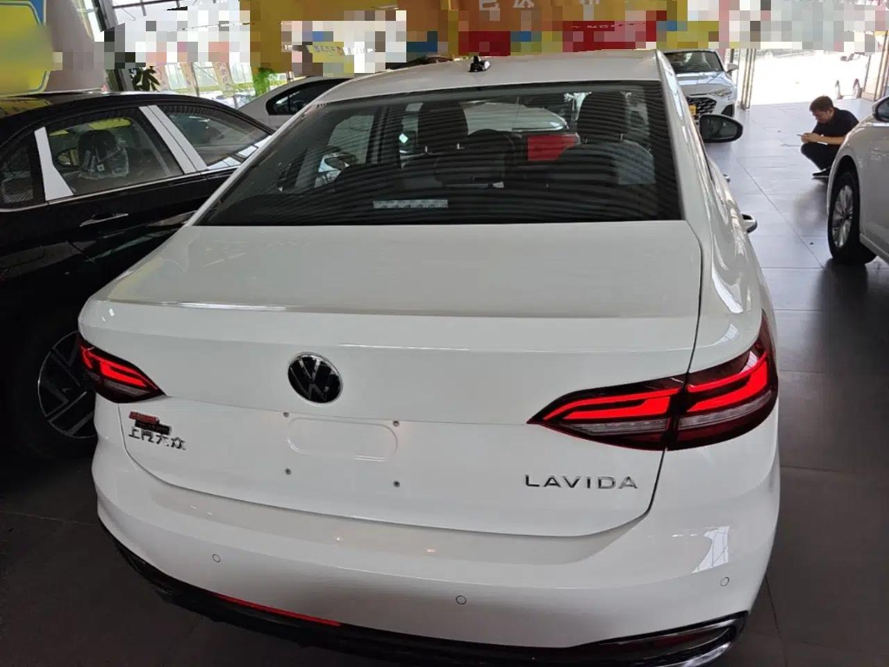Volkswagen Lavida 2026 1.5L Automatic Starry Five-Million Edition — миниатюра 5