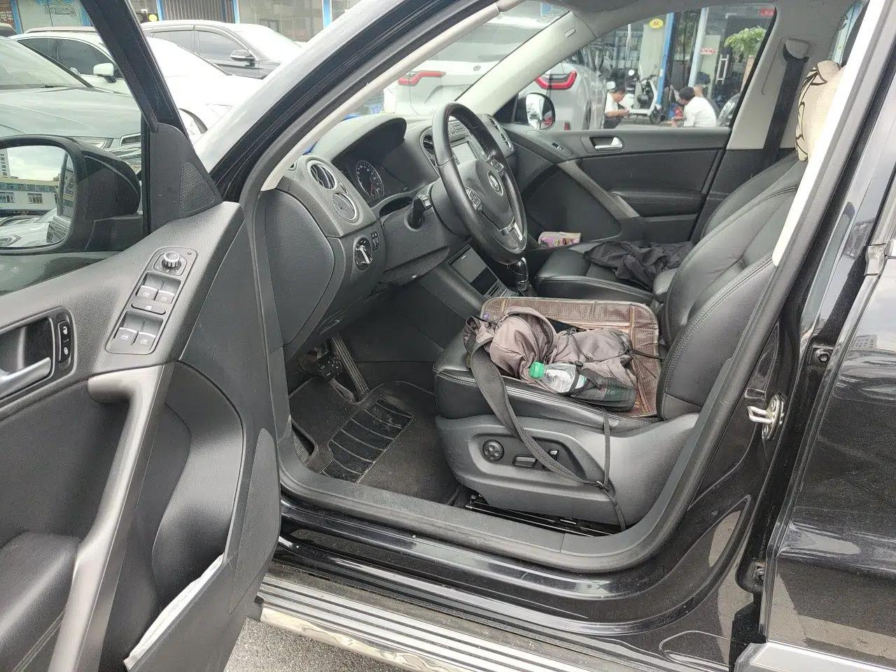 Volkswagen Tiguan 2012 1.8TSI Automatic All-Wheel Drive Elite Edition — миниатюра 16