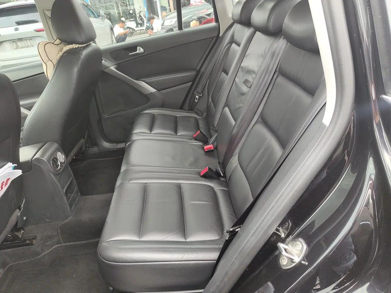 Volkswagen Tiguan 2012 1.8TSI Automatic All-Wheel Drive Elite Edition — миниатюра 17