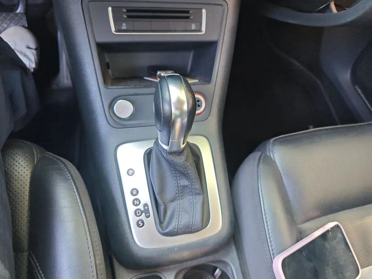Volkswagen Tiguan 2014 1.8TSI Automatic 2WD 30th Anniversary Edition — миниатюра 14
