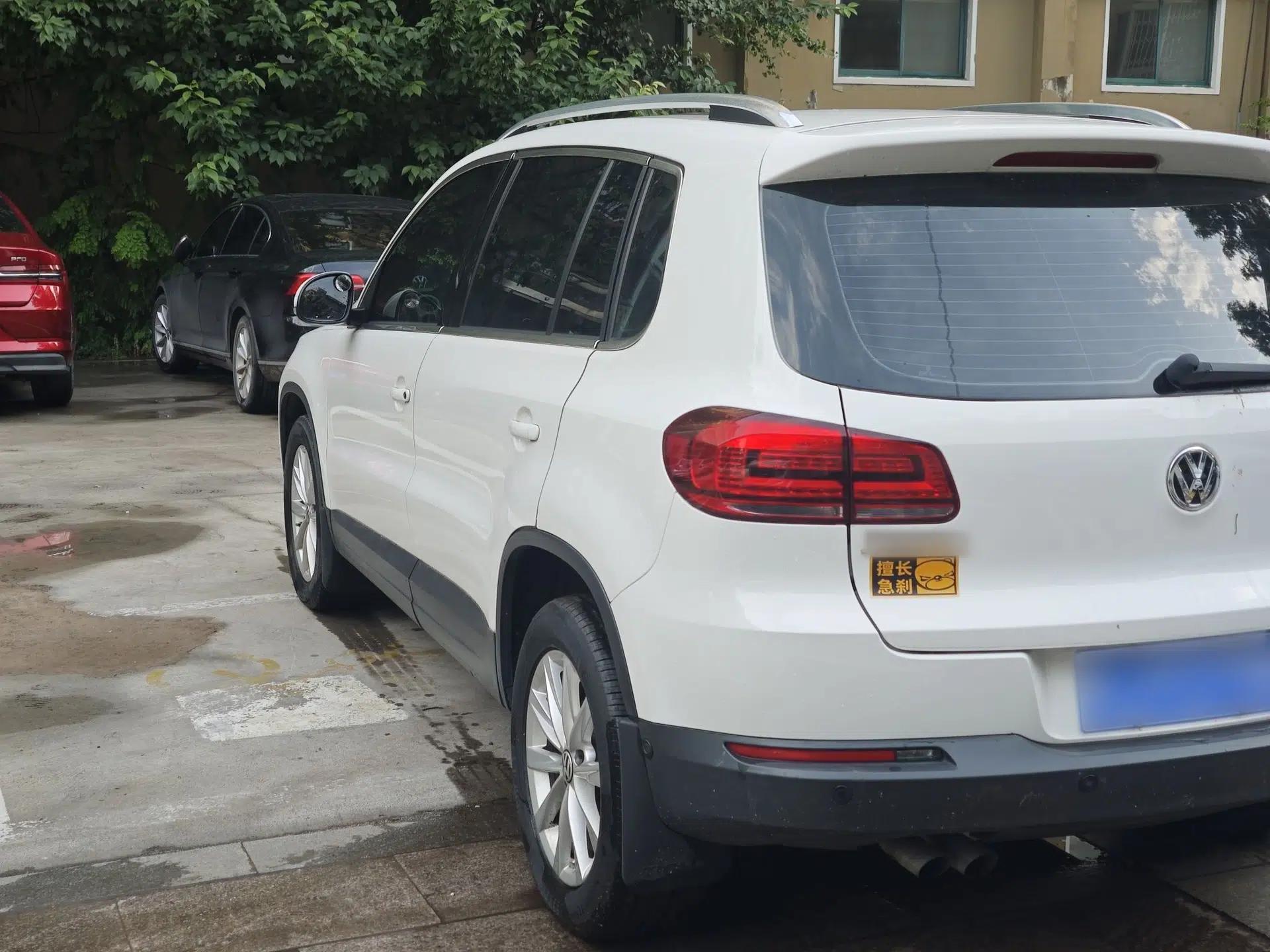 Volkswagen Tiguan 2016 280TSI Automatic Two-Wheel Drive Silk Road Comfort Edition — миниатюра 6