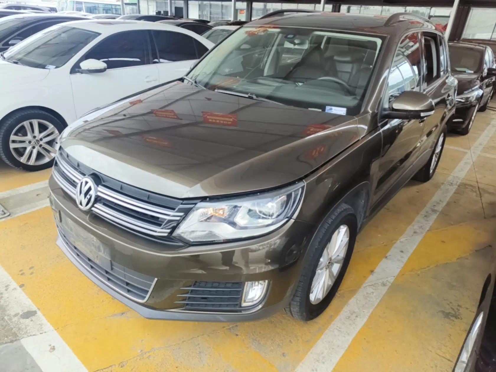 Volkswagen Tiguan 2017 300TSI Automatic Two-Wheel Drive Silk Road Comfort Edition — миниатюра 1