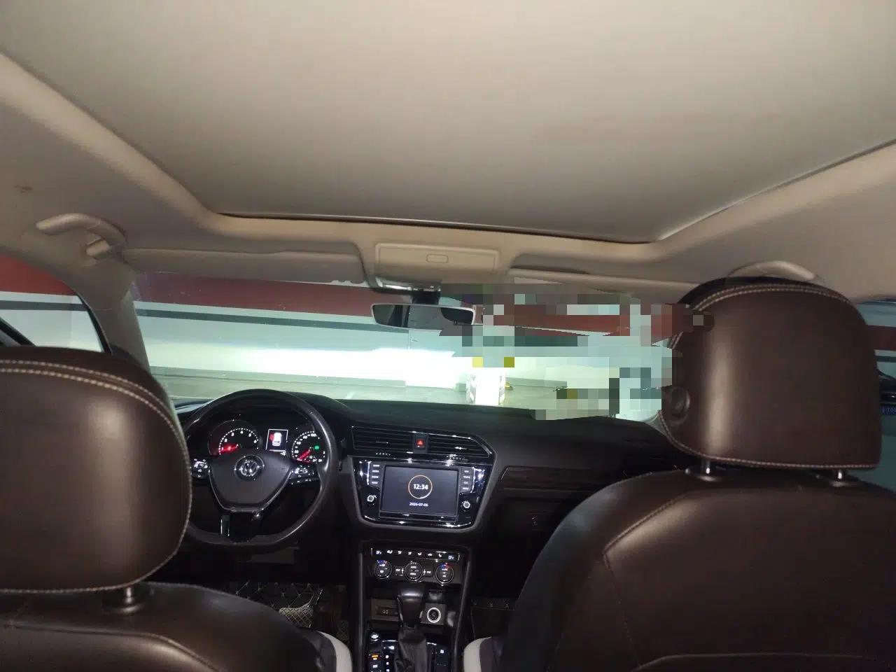 Volkswagen Tiguan L 2017 380TSI Automatic All-Wheel-Drive Luxury Edition — миниатюра 18
