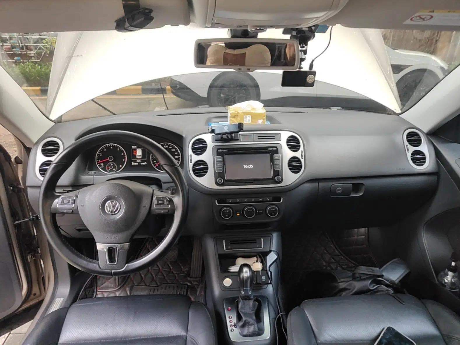 Volkswagen Tiguan 2015 1.8TSI Automatic Two-Wheel Drive Luxury Model — миниатюра 9