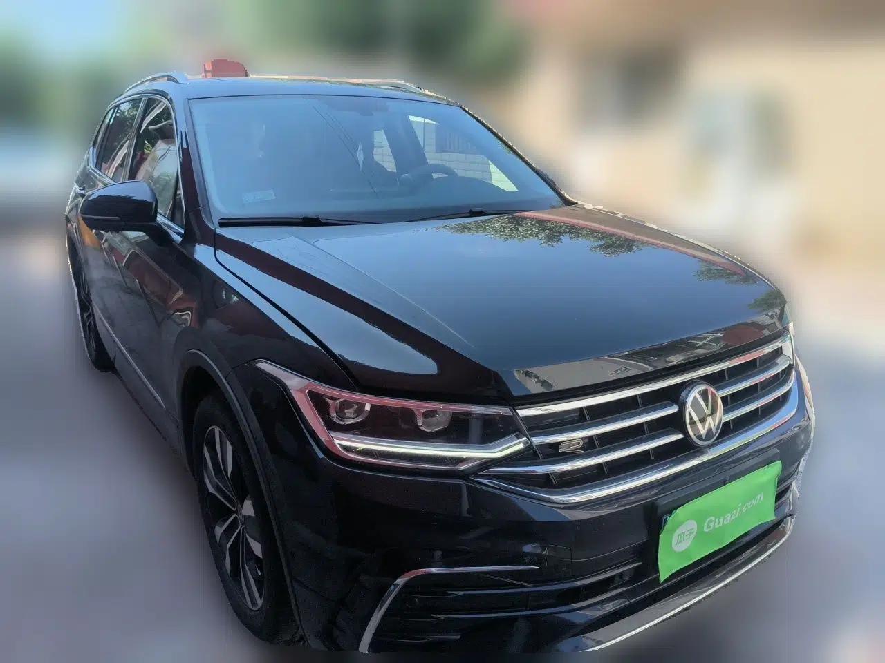 Volkswagen Tiguan L 2024 Outstanding Model 330TSI Automatic Two-Wheel Drive R-Line Dragon Glory Edition — миниатюра 3