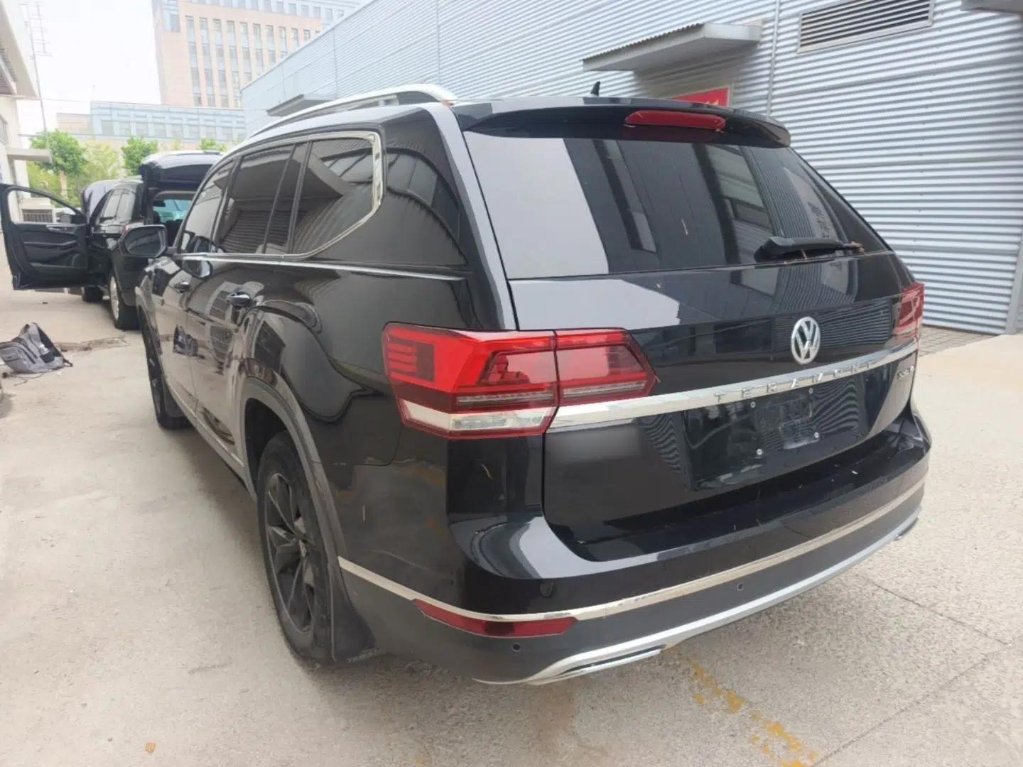 Volkswagen Teramont 2020 380TSI Four-Wheel Drive Comfort Edition China VI Standard — миниатюра 4