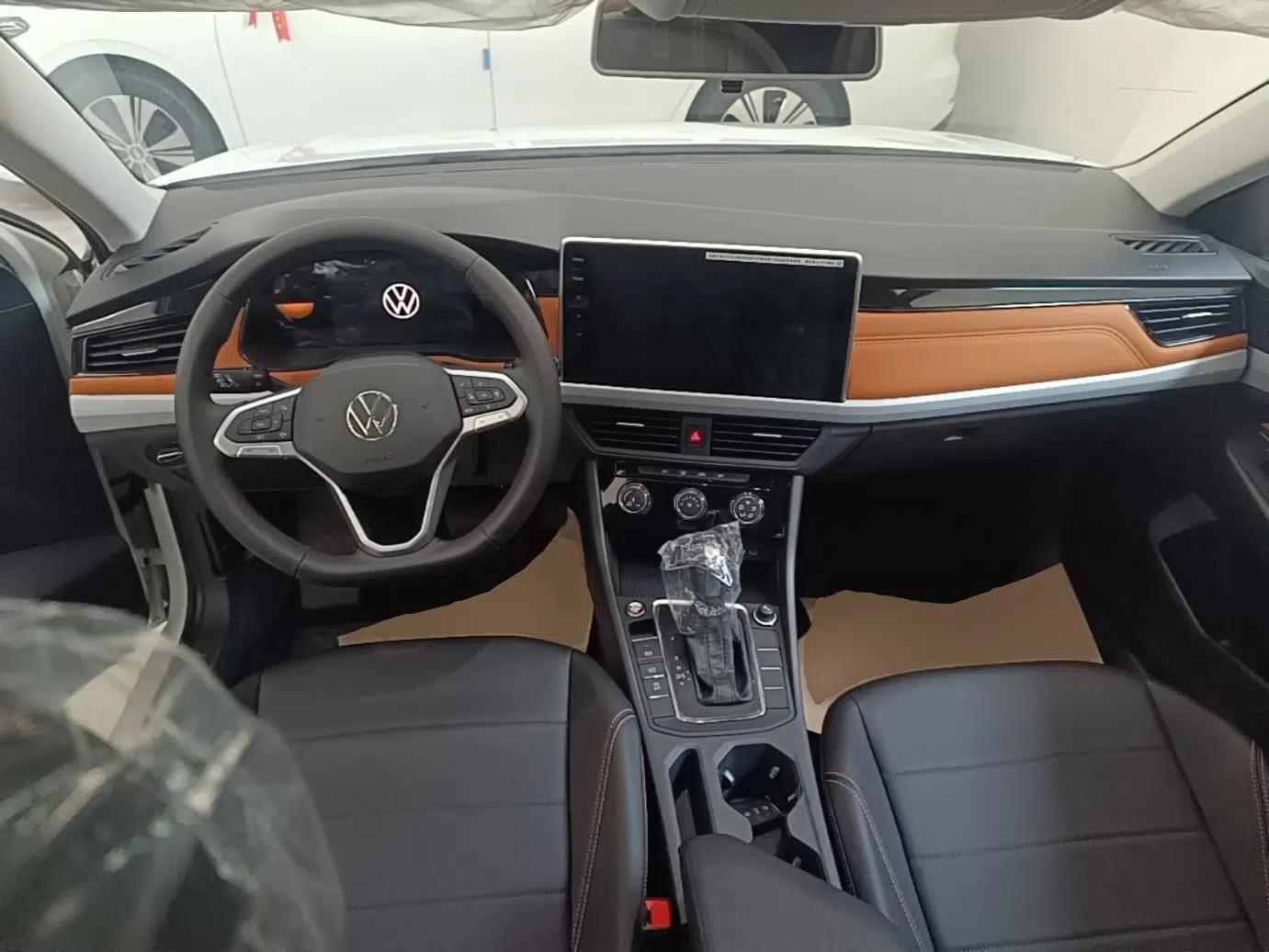 Volkswagen Bora 2026 200TSI DSG Yuexing Navigation Edition — миниатюра 12