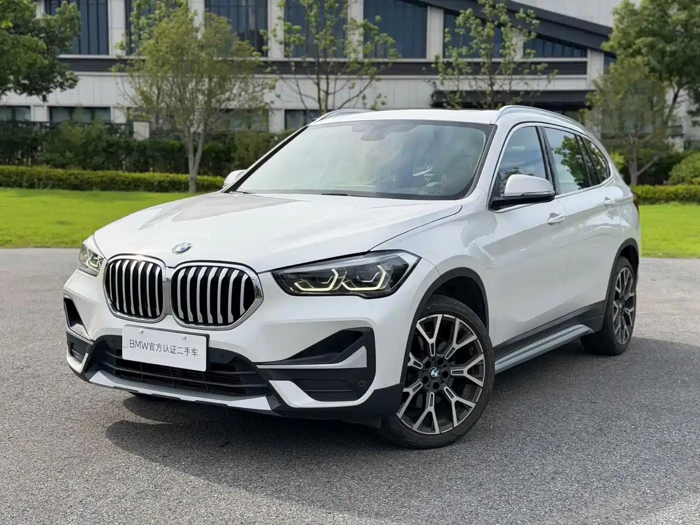 BMW X1 2021 xDrive25Li Premium — миниатюра 1
