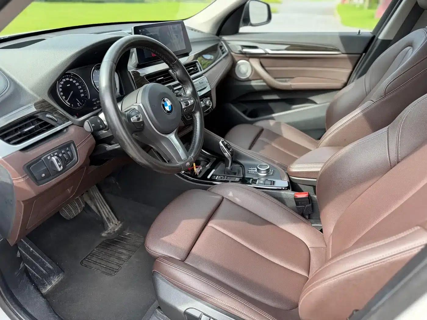 BMW X1 2021 xDrive25Li Premium — миниатюра 7
