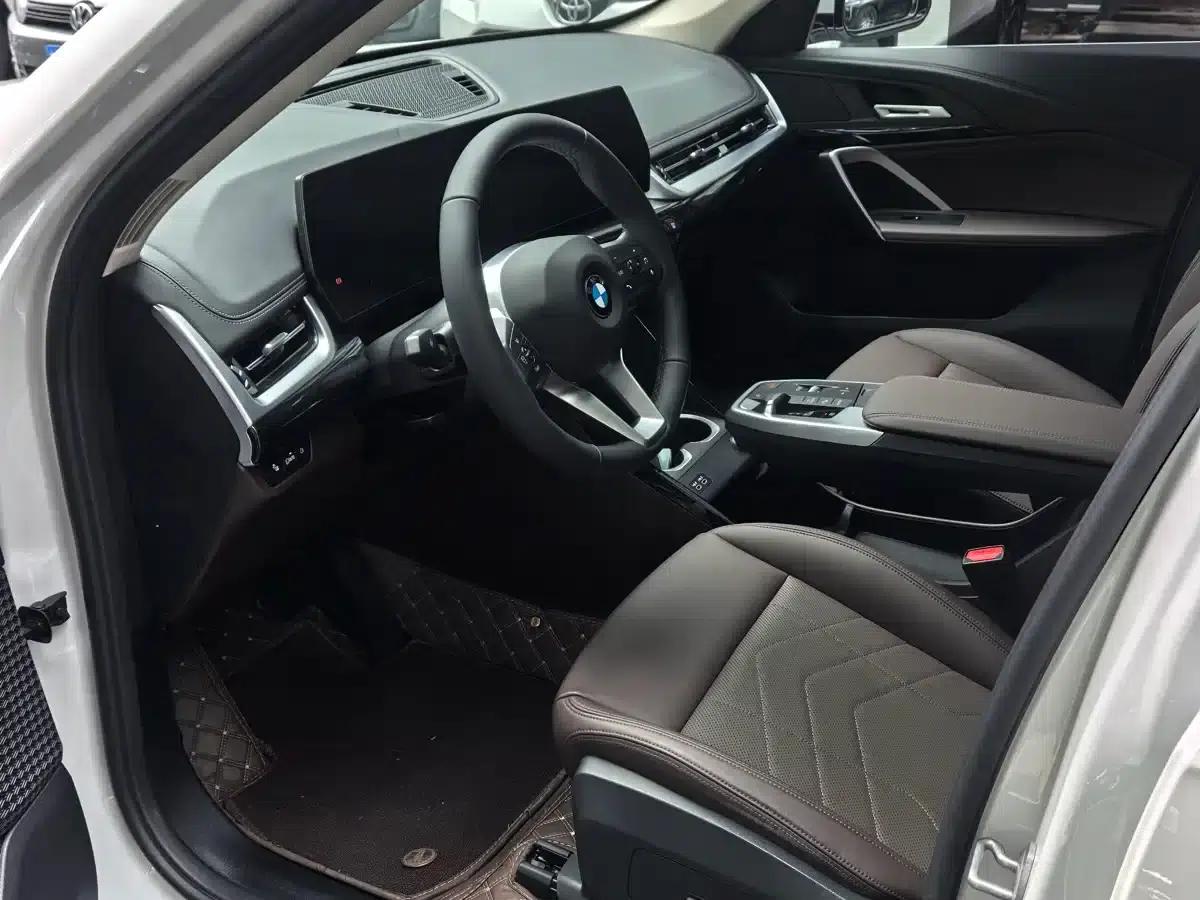 2023 BMW X1 sDrive20Li X Design Package — миниатюра 10