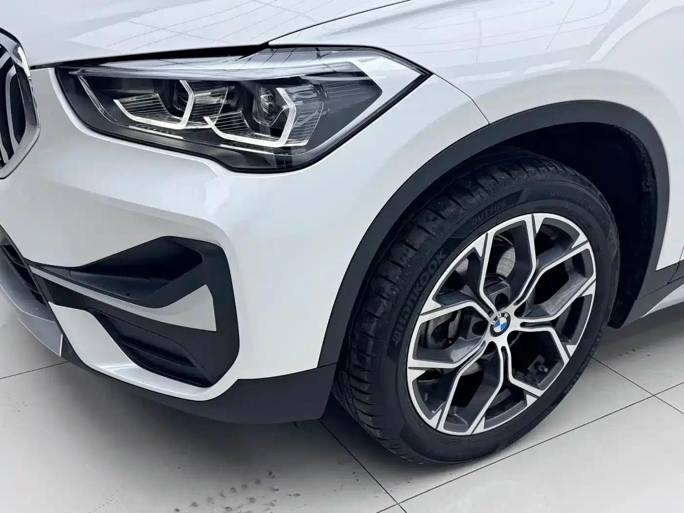 BMW X1 2022 sDrive20Li Fashion Edition — миниатюра 4