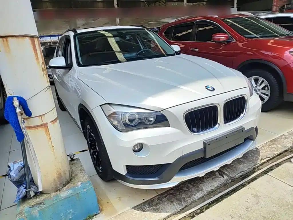 BMW X1 2015 sDrive18i Fashion Upgrade Edition — миниатюра 4