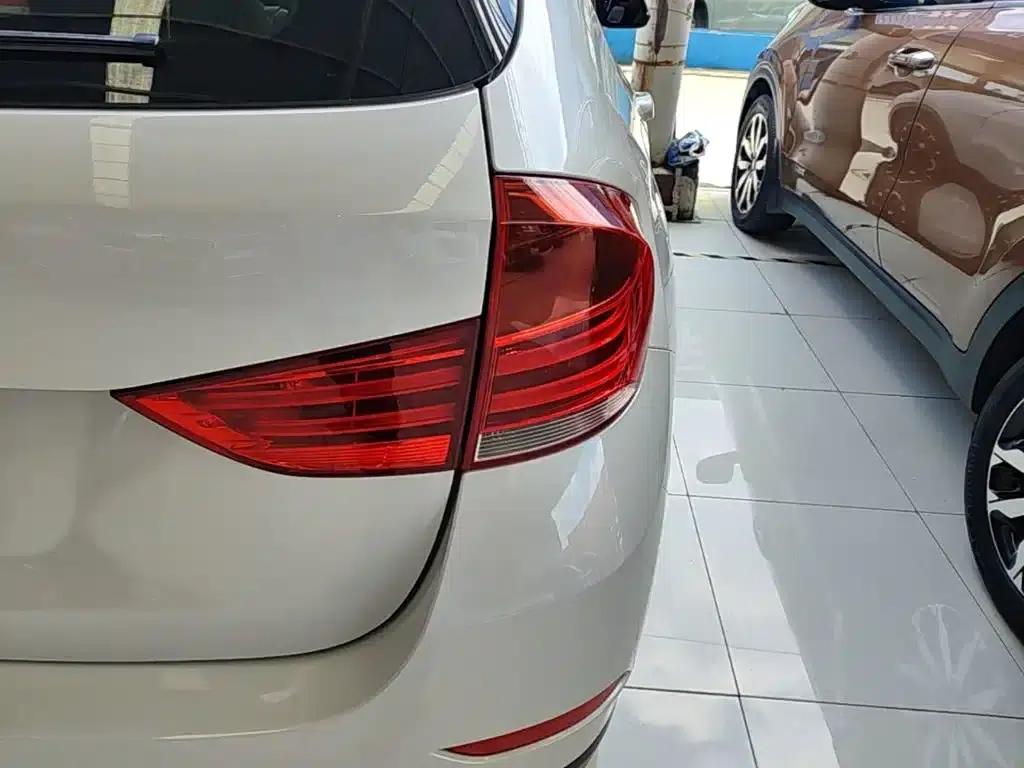 BMW X1 2015 sDrive18i Fashion Upgrade Edition — миниатюра 8