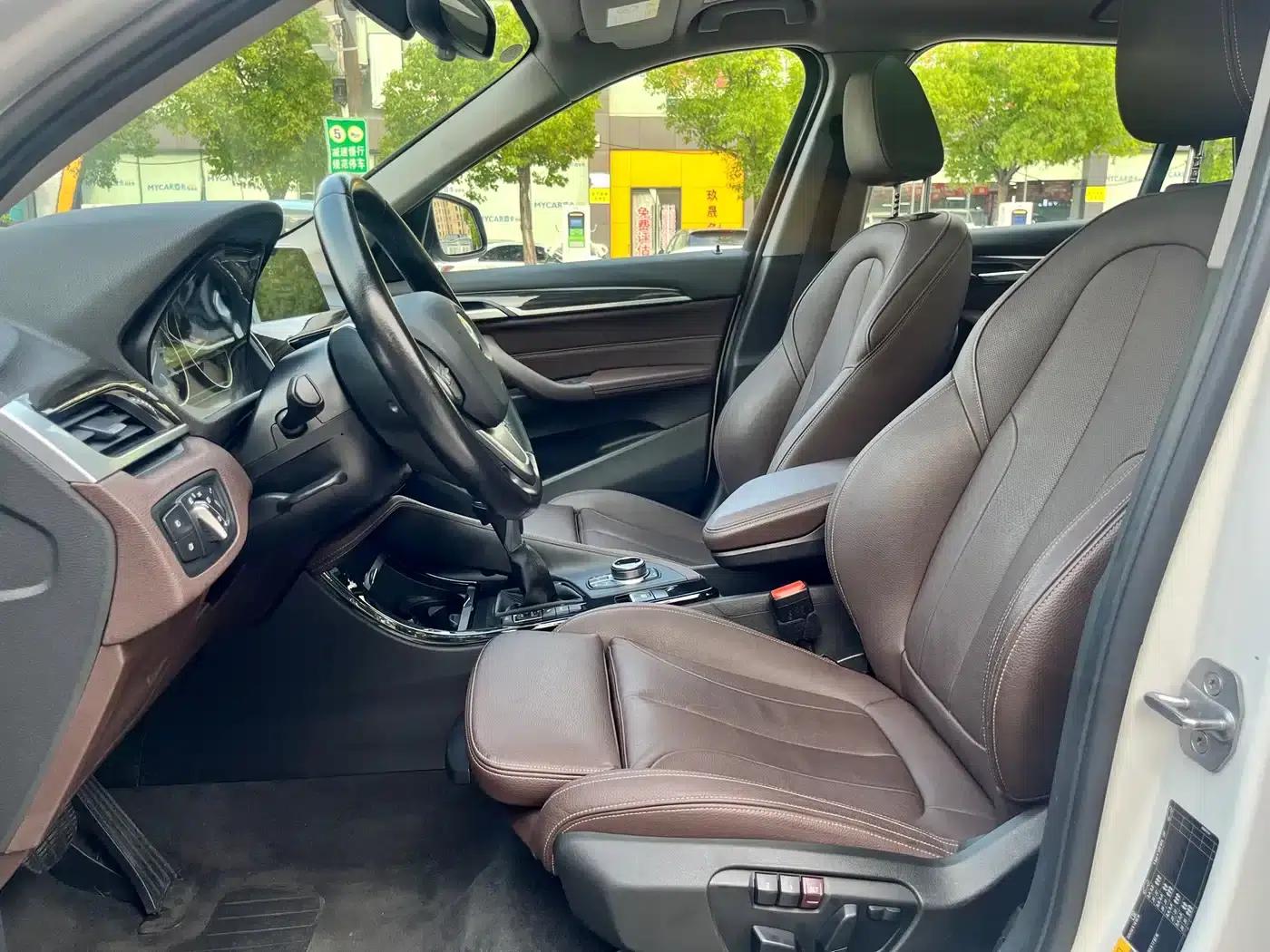 BMW X1 PHEV 2018 xDrive25Le Luxury — миниатюра 9