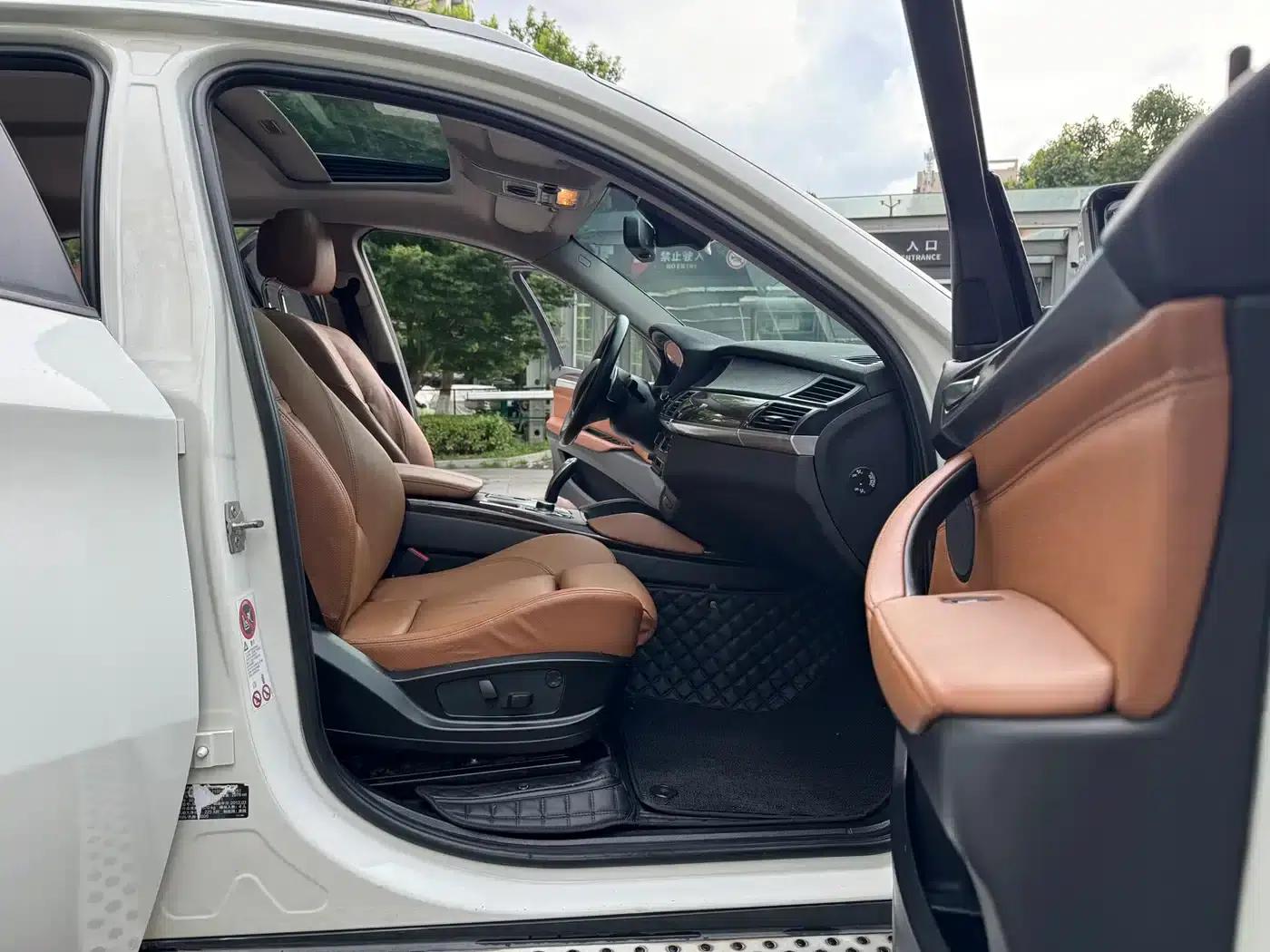 BMW X6 2012 xDrive35i — миниатюра 10