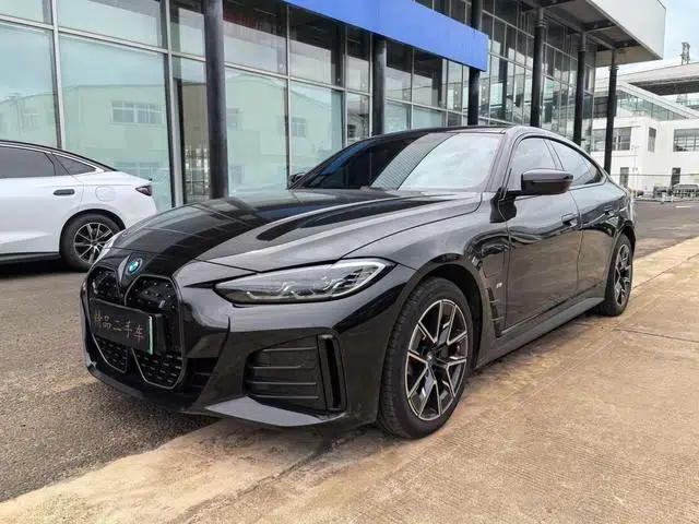 BMW i4 2022 eDrive40