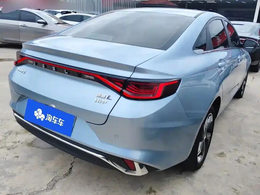 Geely Emgrand L HiP 2022 1.5TD-DHT Pro 100KM Super — миниатюра 2