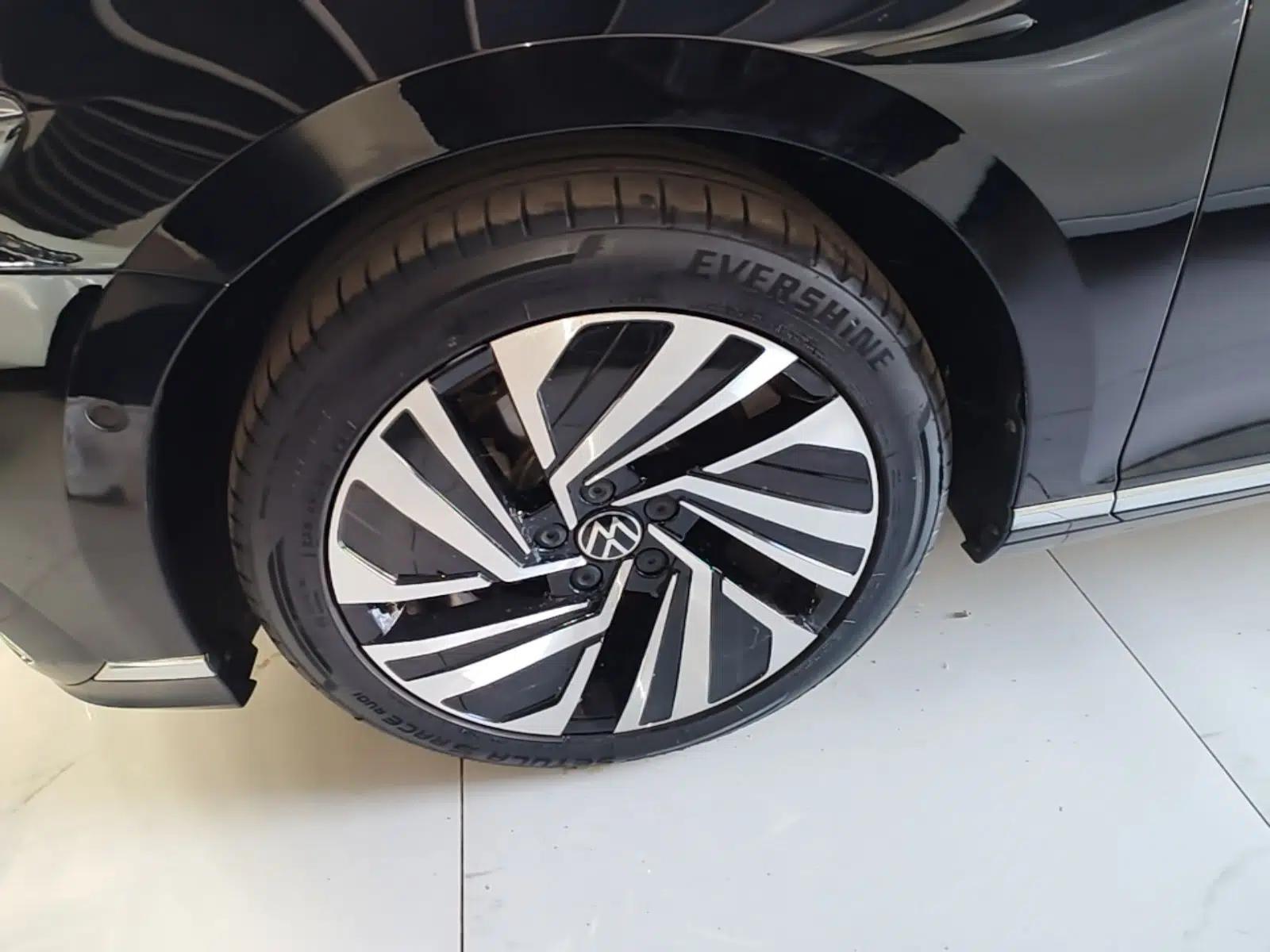 Volkswagen Magotan GTE Plug-in Hybrid 2020 GTE Prestige Model — миниатюра 10