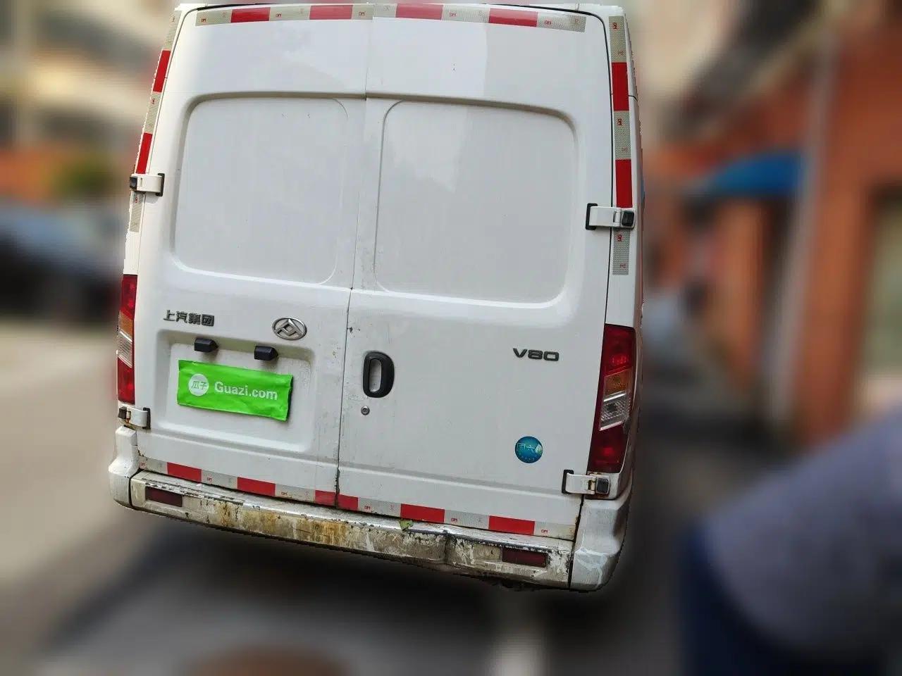 SAIC MAXUS Xintu V80 Datong V80 2022 2.0T Manual Three-Seater Van — миниатюра 6