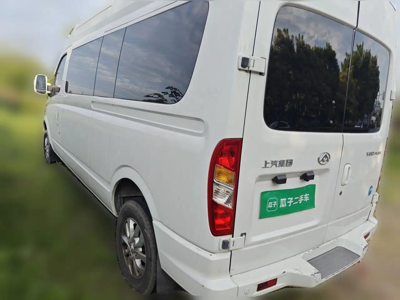 SAIC MAXUS Xintu V80 2021 2.0T PLUS Manual All-Around King Long Wheelbase Mid-Roof Variant with 6/7/8/9 Seats — миниатюра 4