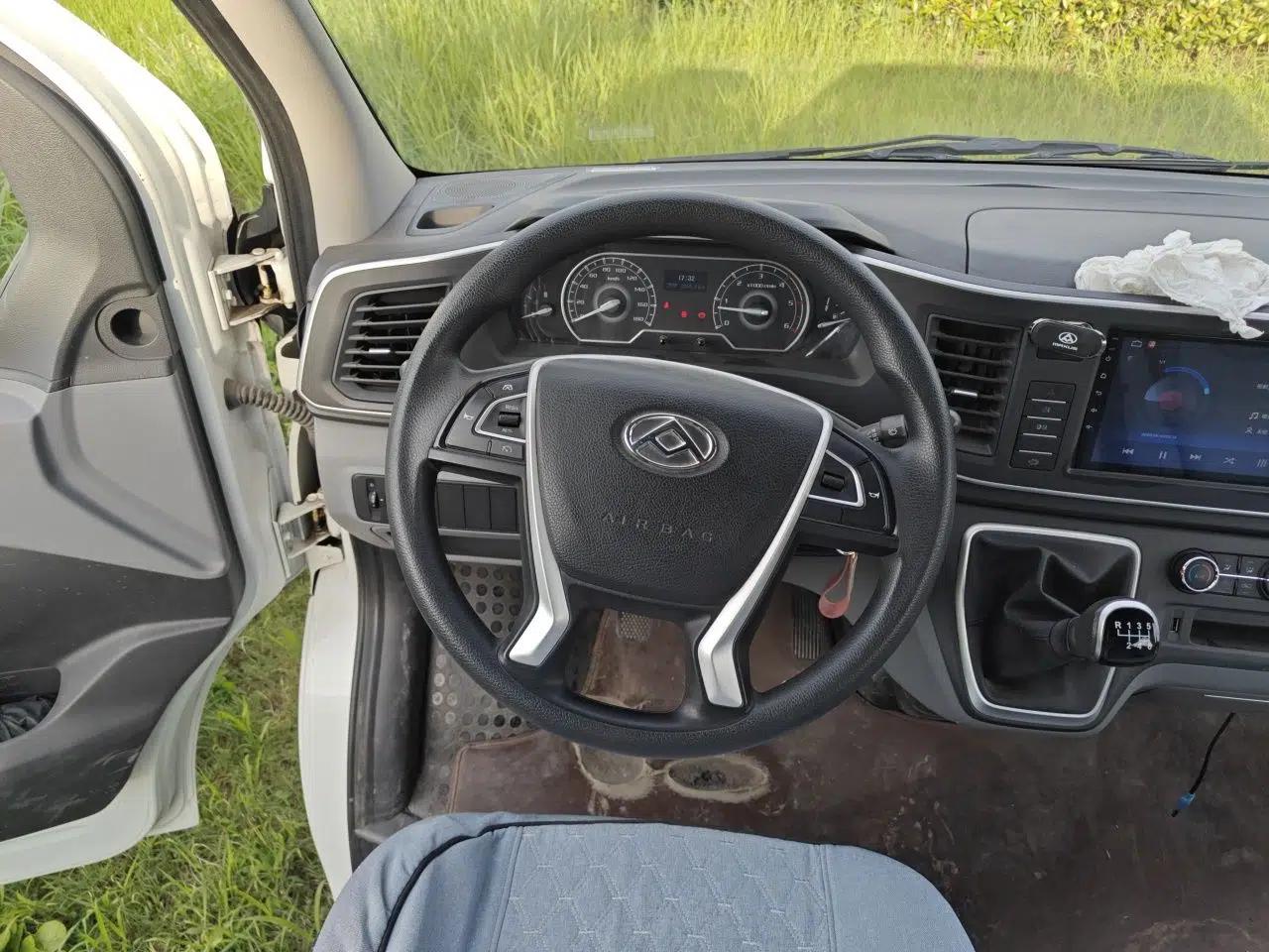SAIC MAXUS Xintu V80 2021 2.0T PLUS Manual All-Around King Long Wheelbase Mid-Roof Variant with 6/7/8/9 Seats — миниатюра 10