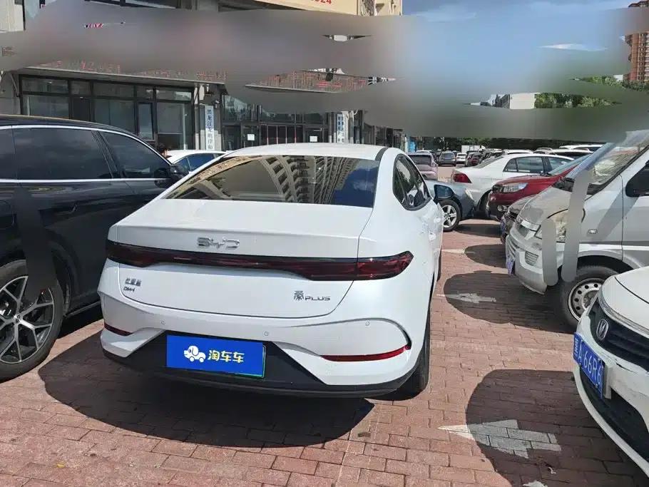 Qin PLUS 2025 DM-i Intelligent Driving Edition 55KM Leading Model — миниатюра 2