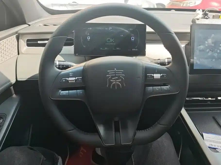 Qin PLUS 2025 DM-i Intelligent Driving Edition 55KM Leading Model — миниатюра 14