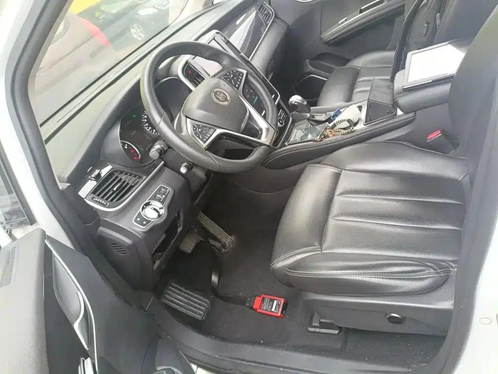 Song MAX 2017 1.5T Automatic Intelligent Premium 7-seater — миниатюра 8
