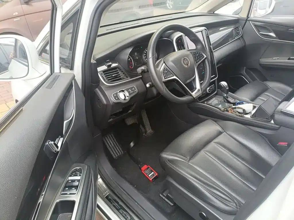 Song MAX 2017 1.5T Automatic Intelligent Premium 7-seater — миниатюра 9