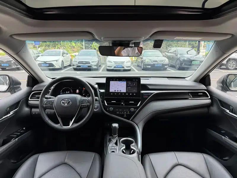 2023 Camry 2.5G Luxury Edition — миниатюра 16