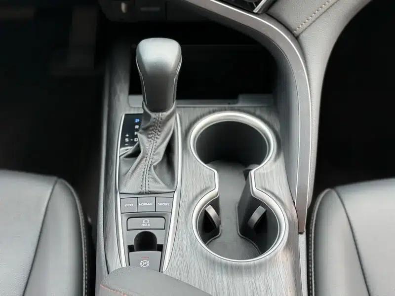 2023 Camry 2.5G Luxury Edition — миниатюра 20