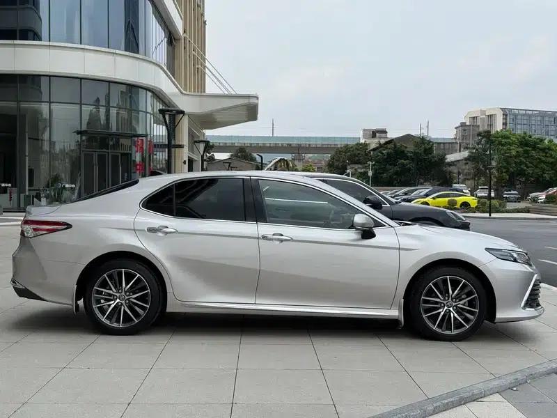 2023 Camry 2.5G Luxury Edition — миниатюра 7