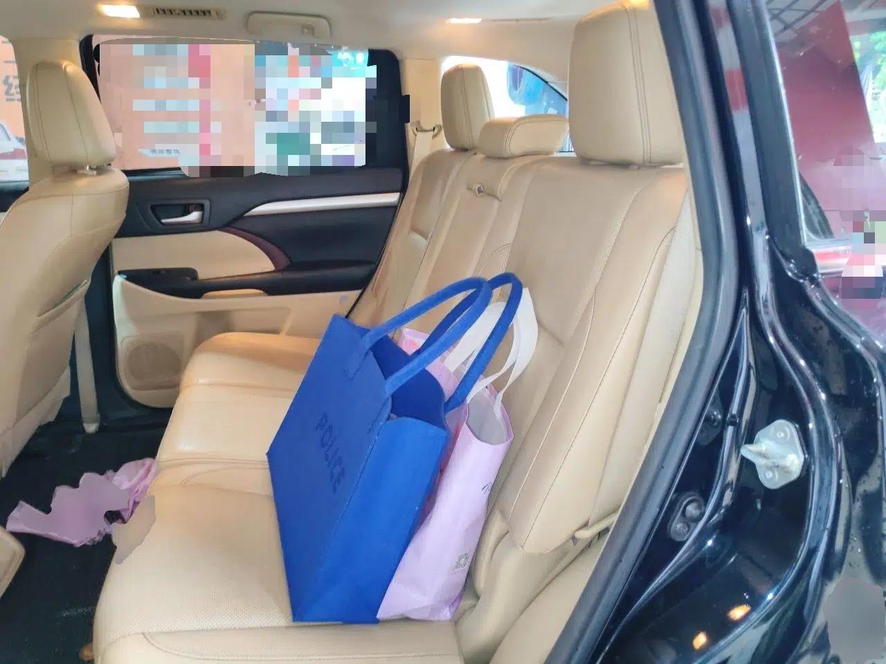 Toyota Highlander 2015 2.0T Four-Wheel Drive Luxury Edition 7-Seater — миниатюра 17
